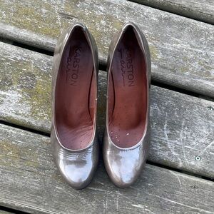 Never Worn Karston air Heels Size 39